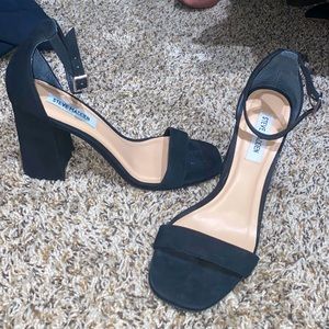 Black sandal/heels